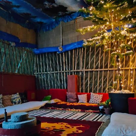 Rishikesh Sadan A Yoga & Spritual Retreat Hotel Tapovan Exterior photo