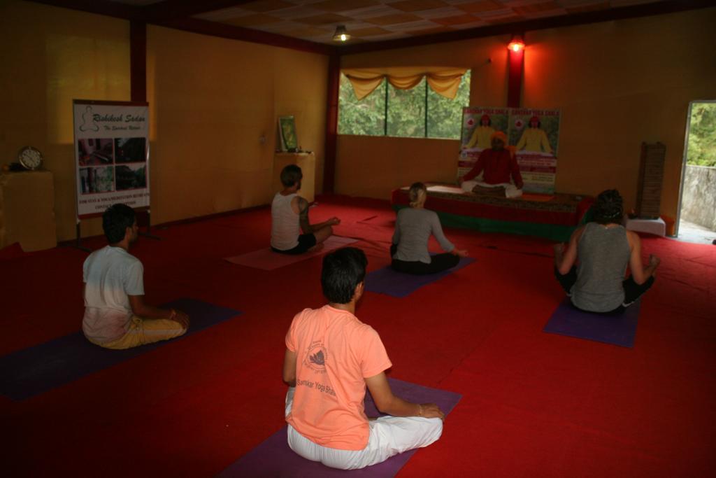 Rishikesh Sadan A Yoga & Spritual Retreat Hotel Tapovan Exterior photo
