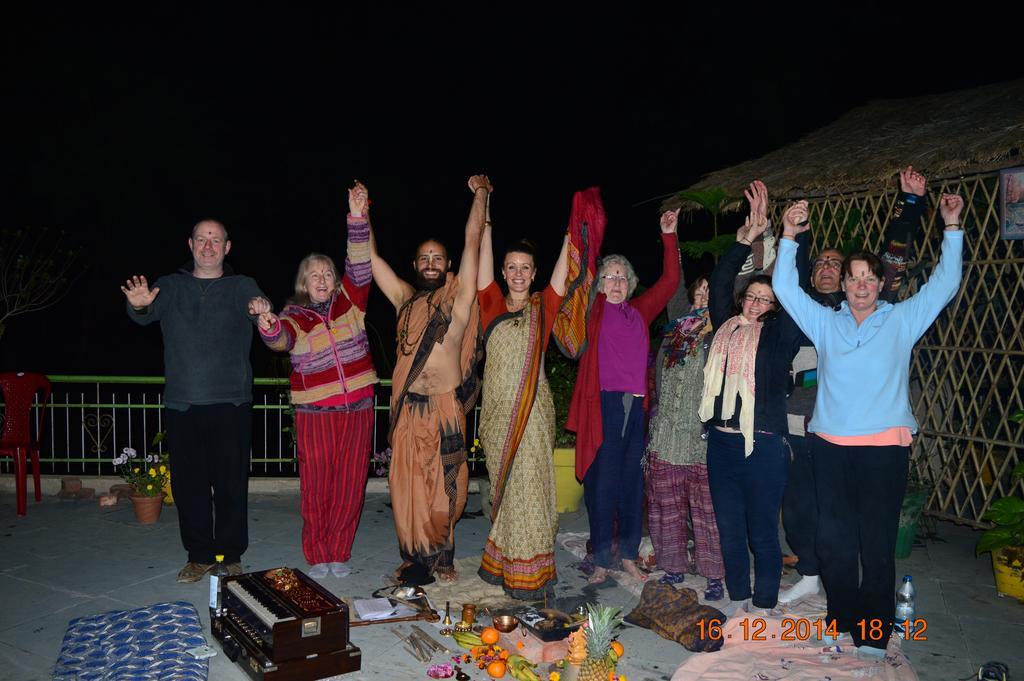 Rishikesh Sadan A Yoga & Spritual Retreat Hotel Tapovan Exterior photo