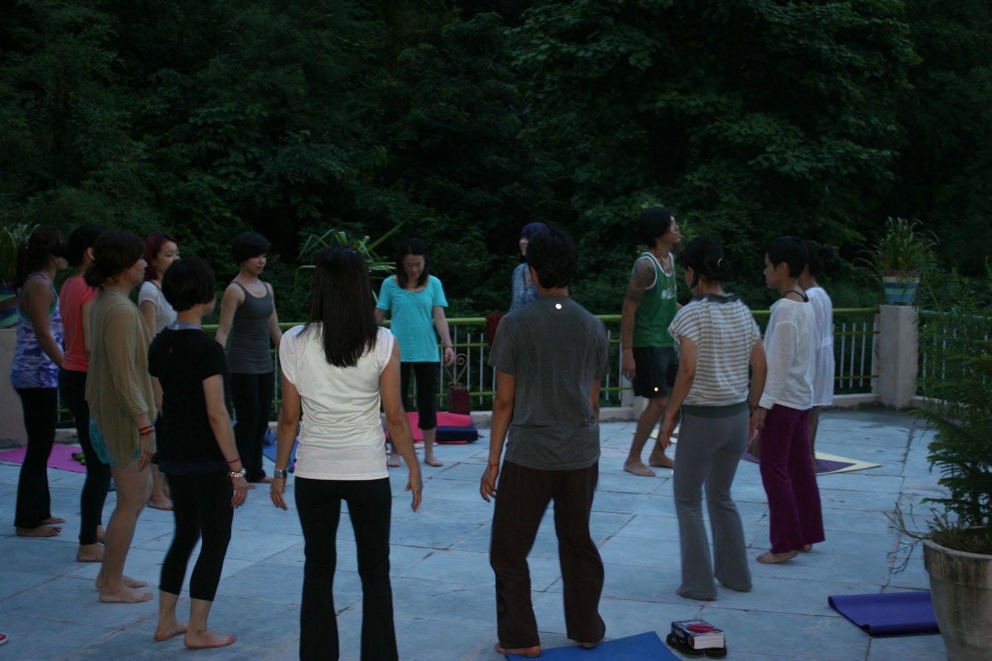 Rishikesh Sadan A Yoga & Spritual Retreat Hotel Tapovan Exterior photo