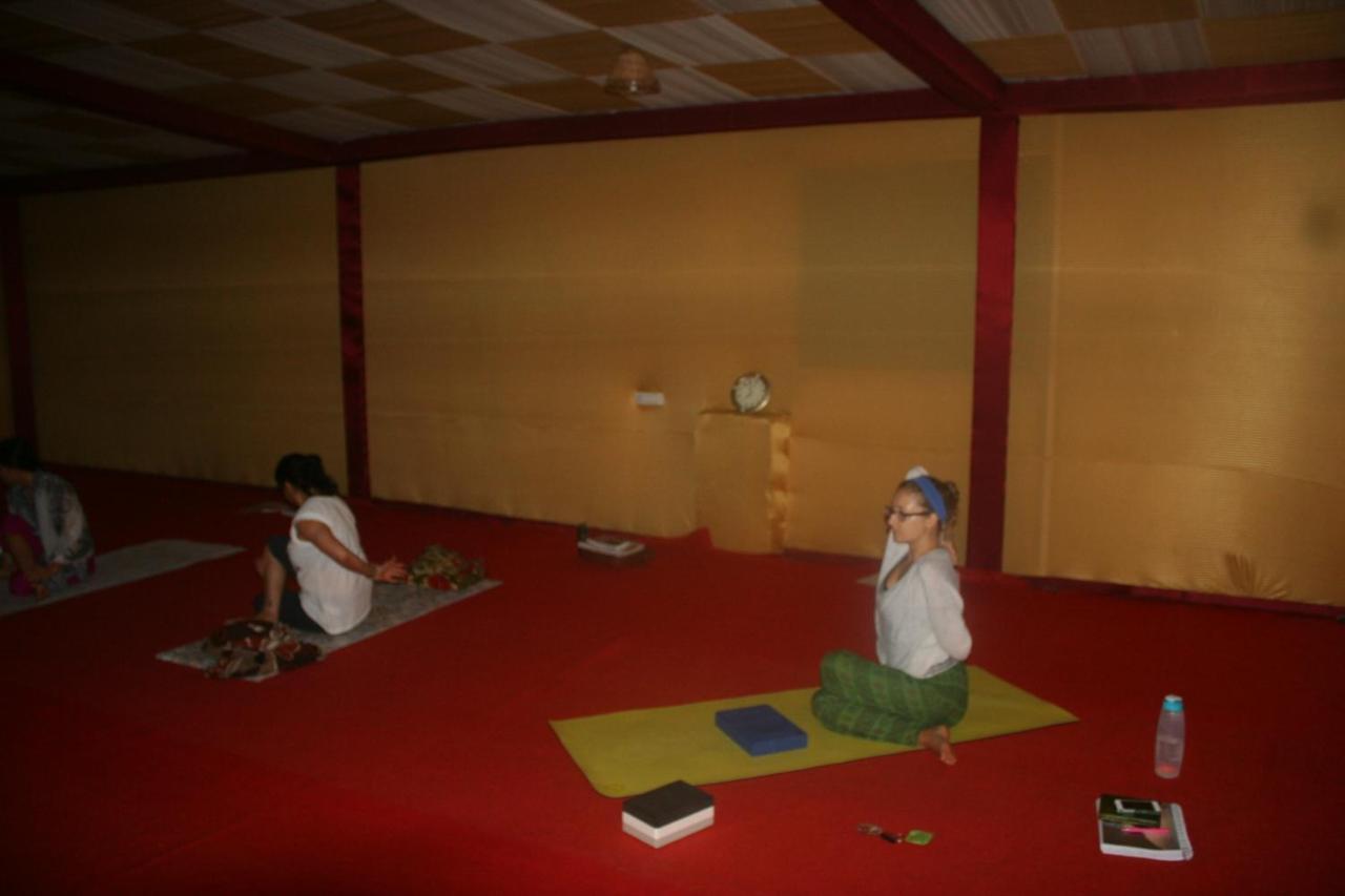 Rishikesh Sadan A Yoga & Spritual Retreat Hotel Tapovan Exterior photo