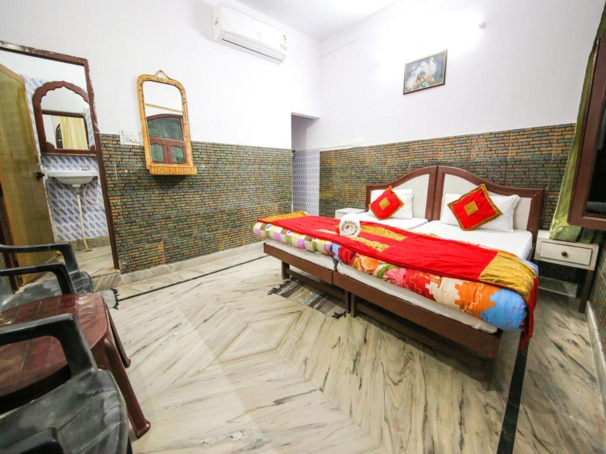 Rishikesh Sadan A Yoga & Spritual Retreat Hotel Tapovan Exterior photo