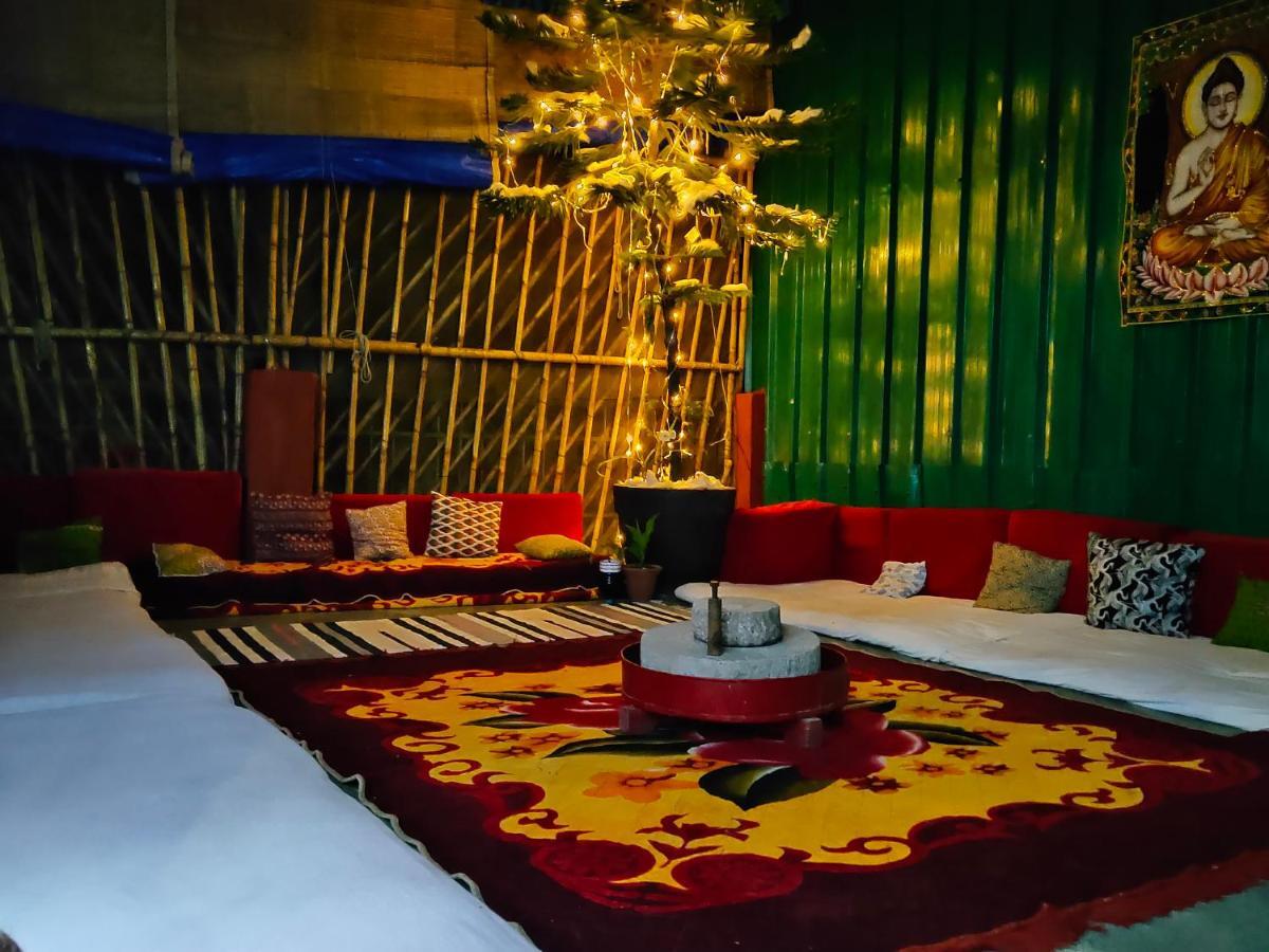 Rishikesh Sadan A Yoga & Spritual Retreat Hotel Tapovan Exterior photo